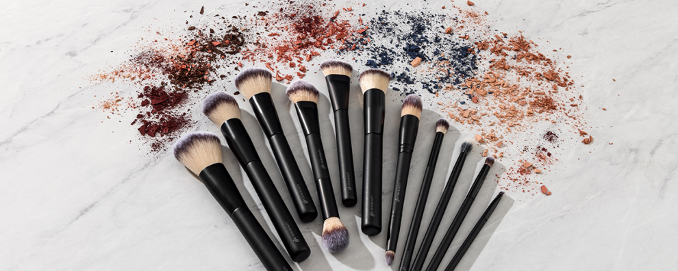 Types of Makeup Brushes & Their Uses | Glo Skin Beauty - Glo Skin Beauty